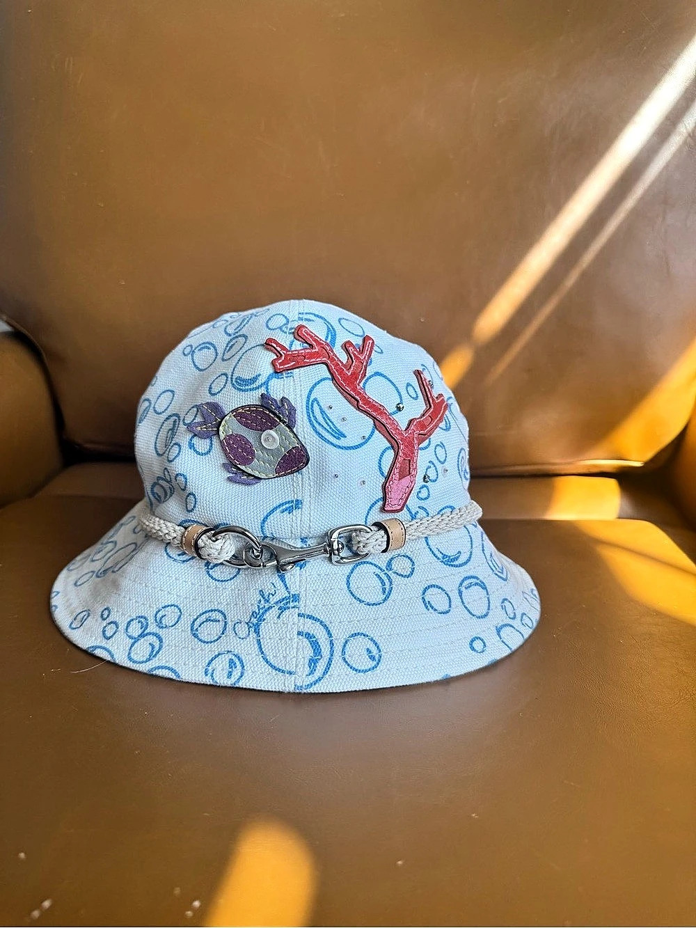 Coach fish sun hat